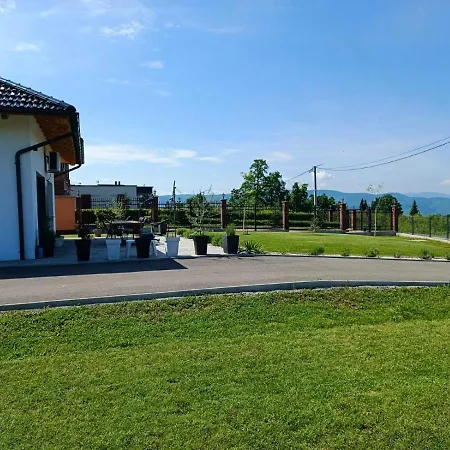 Vikendica Krcmarice - Villa